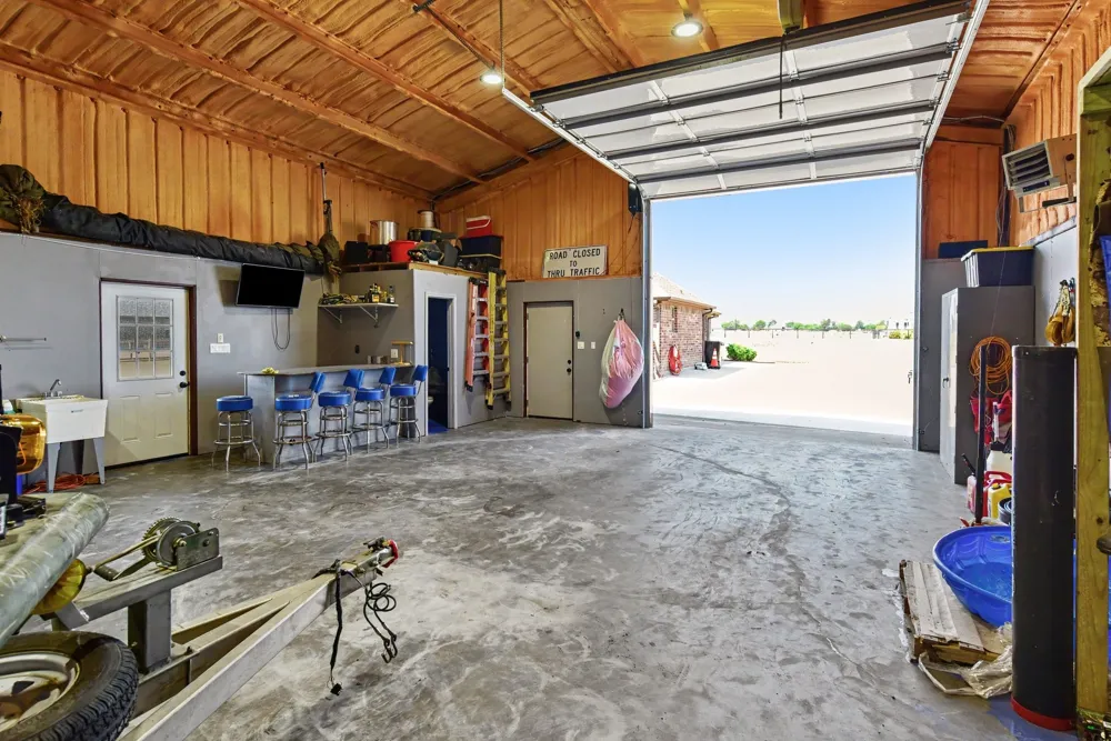 4909 County Road 2720 Caddo Mills, TX 75135
