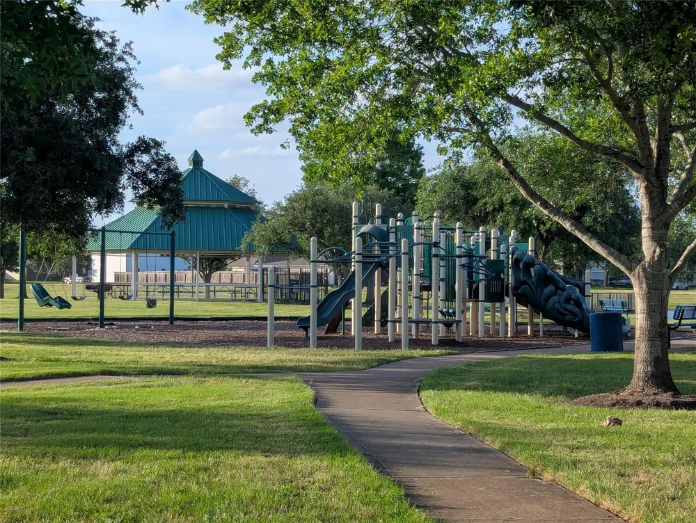 3919 Hollow Cove Lane Richmond, TX 77469