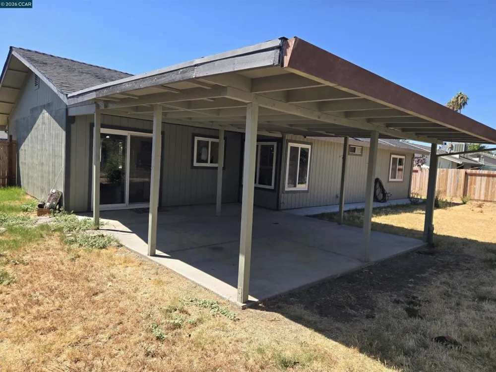 2817 Provo Way Sacramento, CA 95822