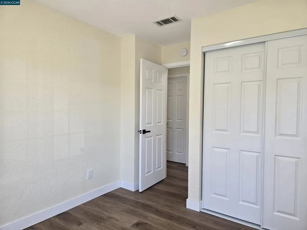 2817 Provo Way Sacramento, CA 95822
