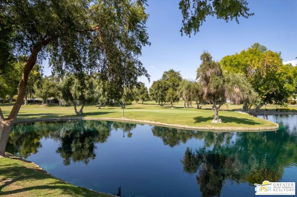 208 Marisma Way Cathedral City, CA 92234
