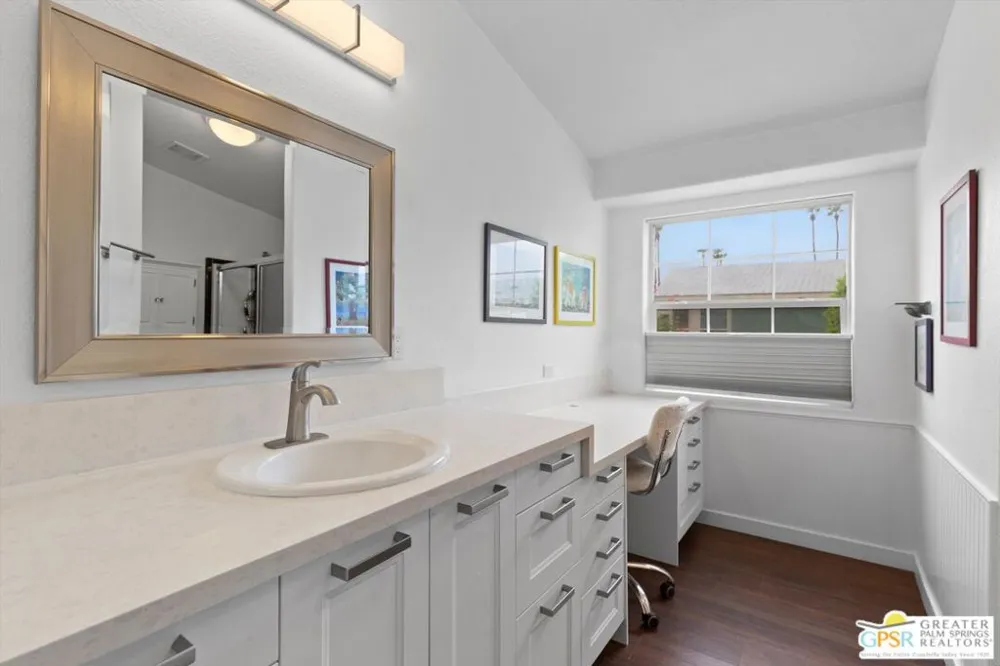 208 Marisma Way Cathedral City, CA 92234