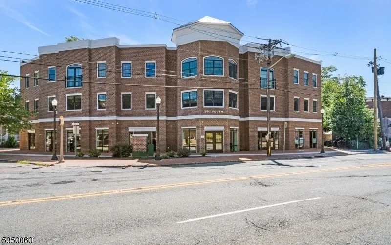 501 South Ave #202 Unit 202 Westfield Town, NJ 07090