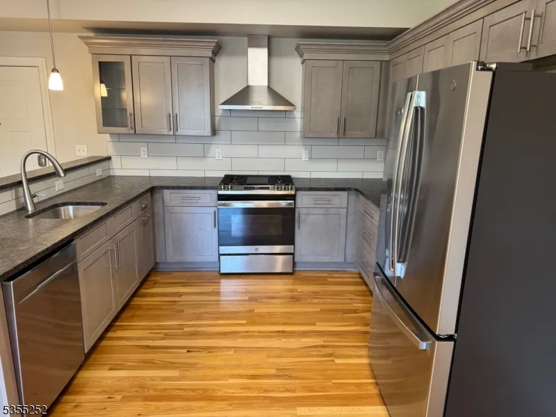 501 South Ave #202 Unit 202 Westfield Town, NJ 07090