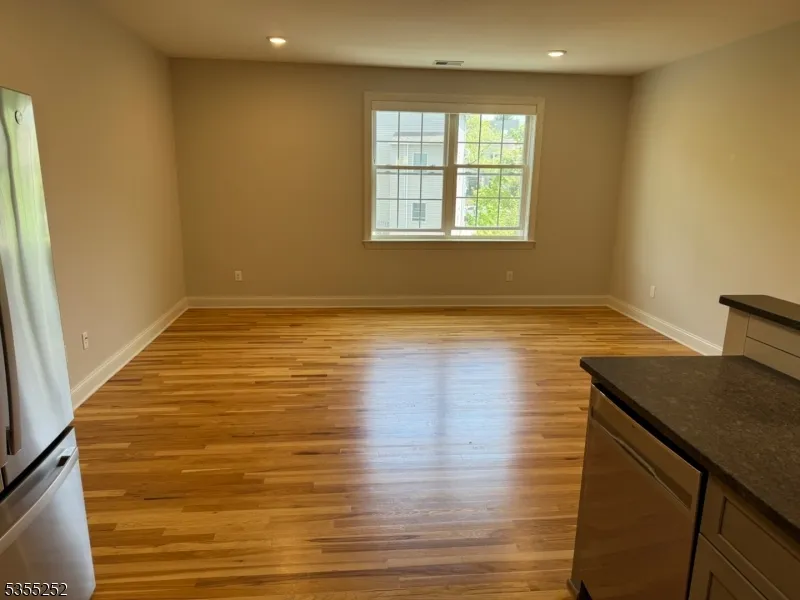 501 South Ave #202 Unit 202 Westfield Town, NJ 07090
