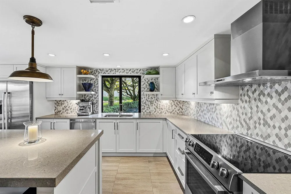 3954 QUAIL RIDGE DRIVE #Egret Boynton Beach, FL 33436