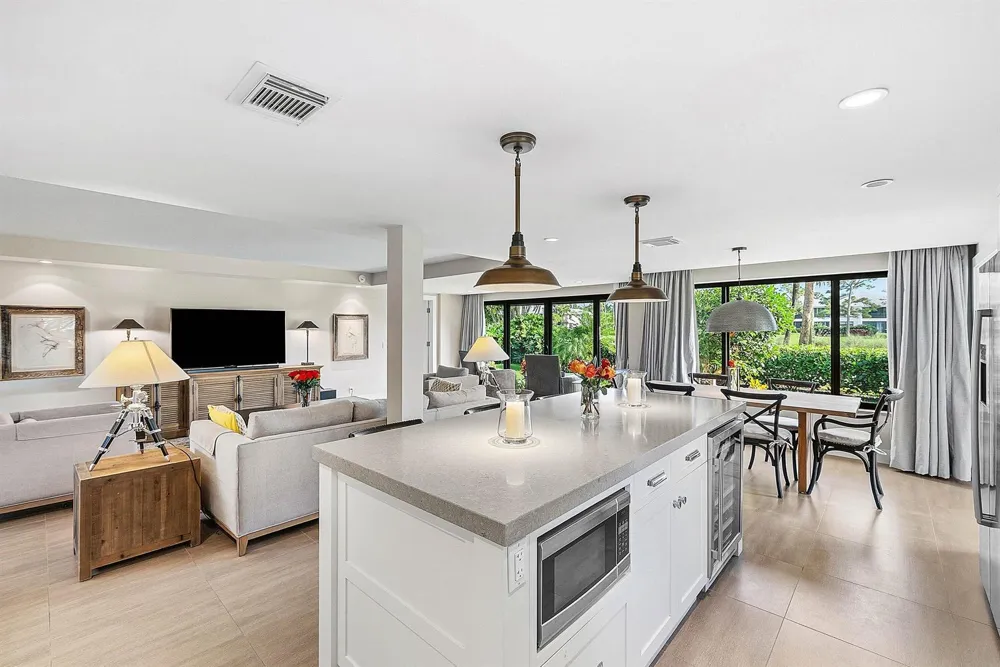3954 QUAIL RIDGE DRIVE #Egret Boynton Beach, FL 33436