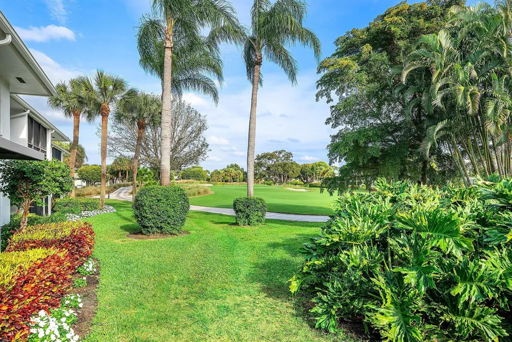 3954 QUAIL RIDGE DRIVE #Egret Boynton Beach, FL 33436