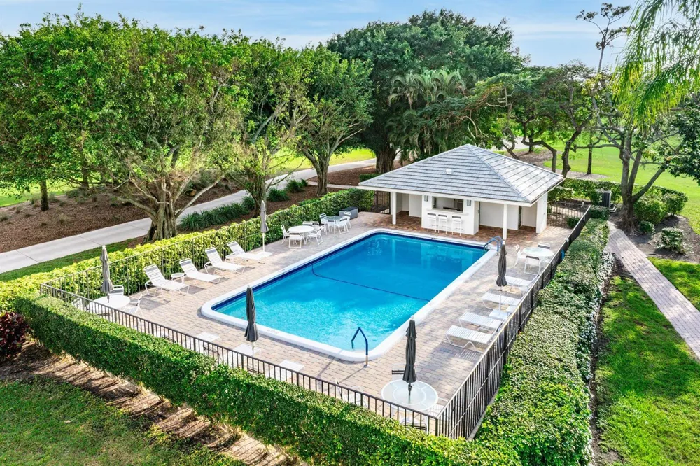 3954 QUAIL RIDGE DRIVE #Egret Boynton Beach, FL 33436