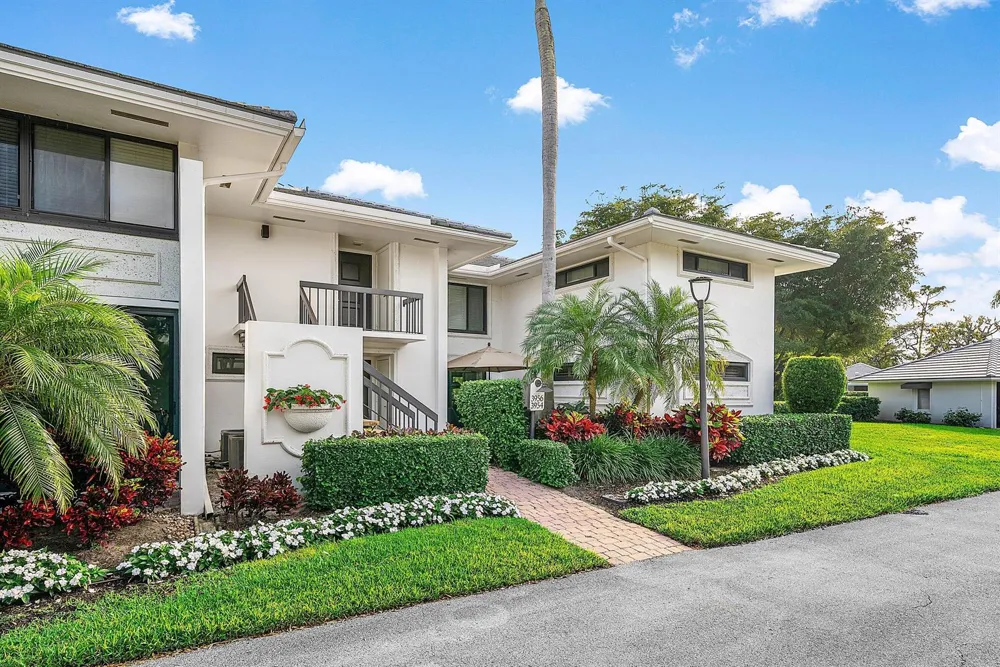 3954 QUAIL RIDGE DRIVE #Egret Boynton Beach, FL 33436