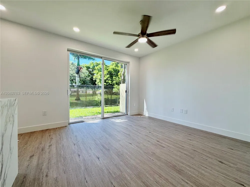 8452 SW 29th St #105 Miramar, FL 33025