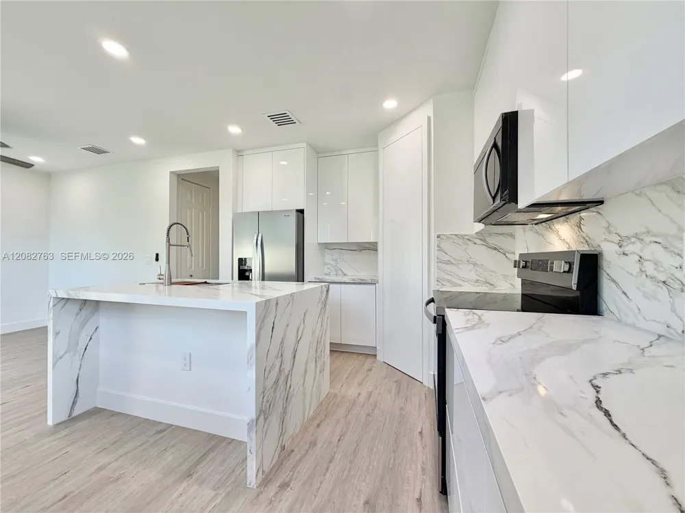 8452 SW 29th St #105 Miramar, FL 33025