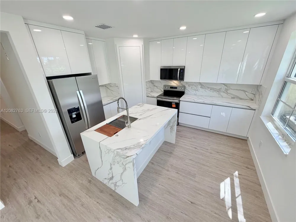 8452 SW 29th St #105 Miramar, FL 33025