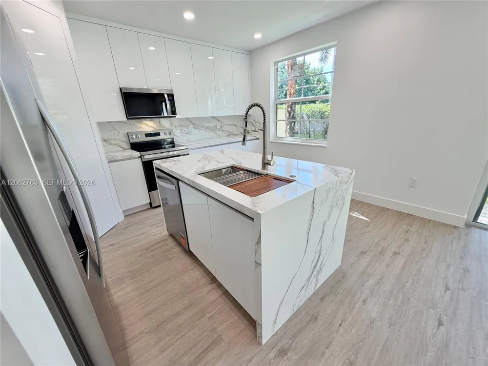 8452 SW 29th St #105 Miramar, FL 33025