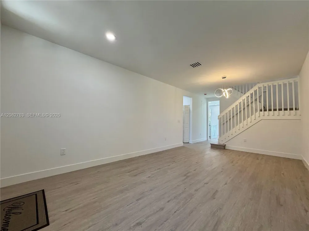 8452 SW 29th St #105 Miramar, FL 33025