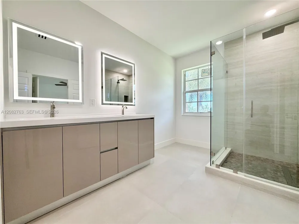 8452 SW 29th St #105 Miramar, FL 33025