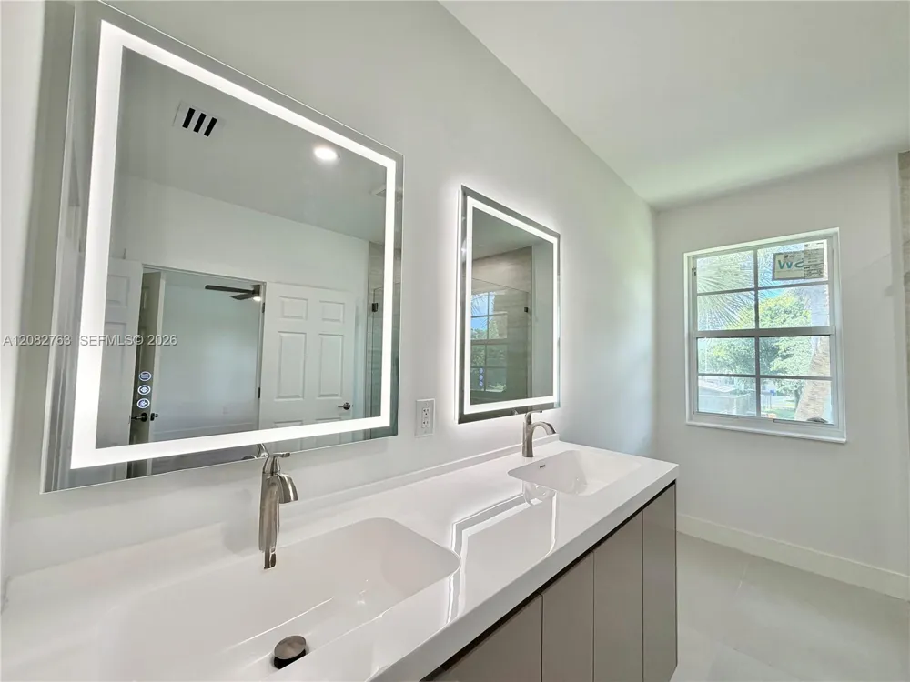 8452 SW 29th St #105 Miramar, FL 33025