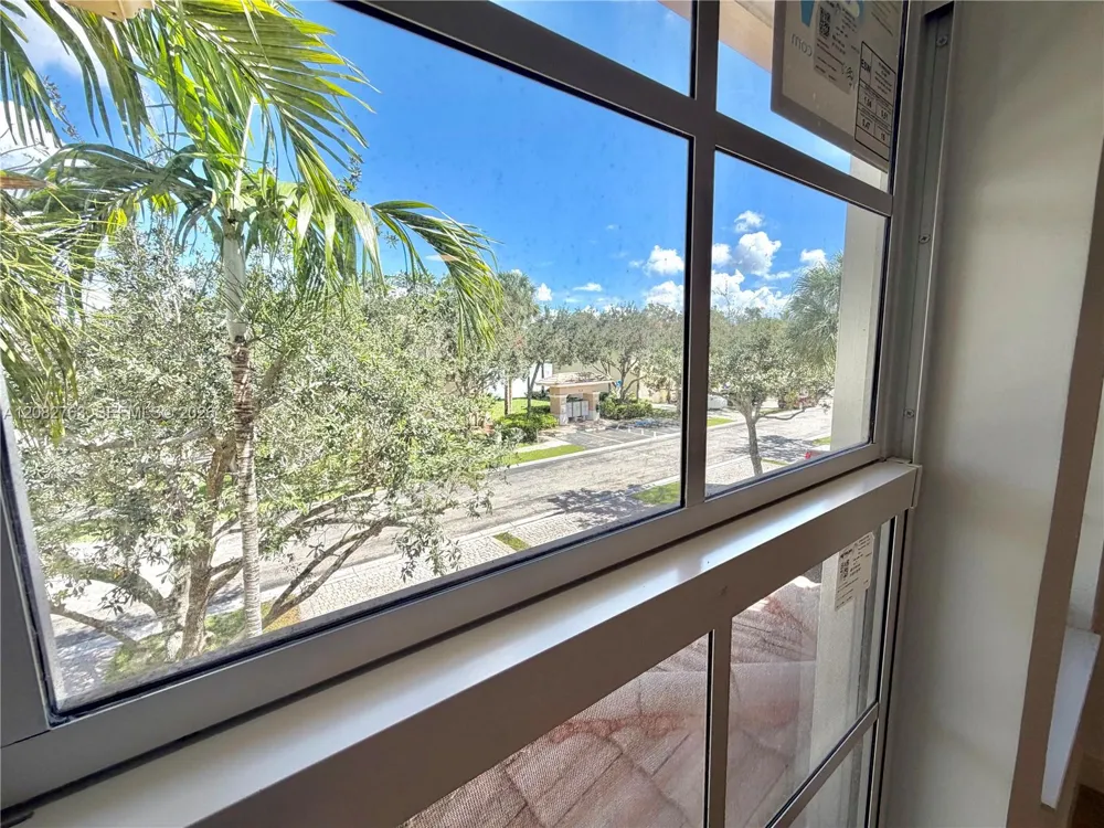 8452 SW 29th St #105 Miramar, FL 33025