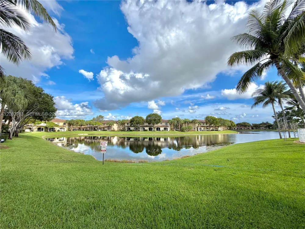 8452 SW 29th St #105 Miramar, FL 33025
