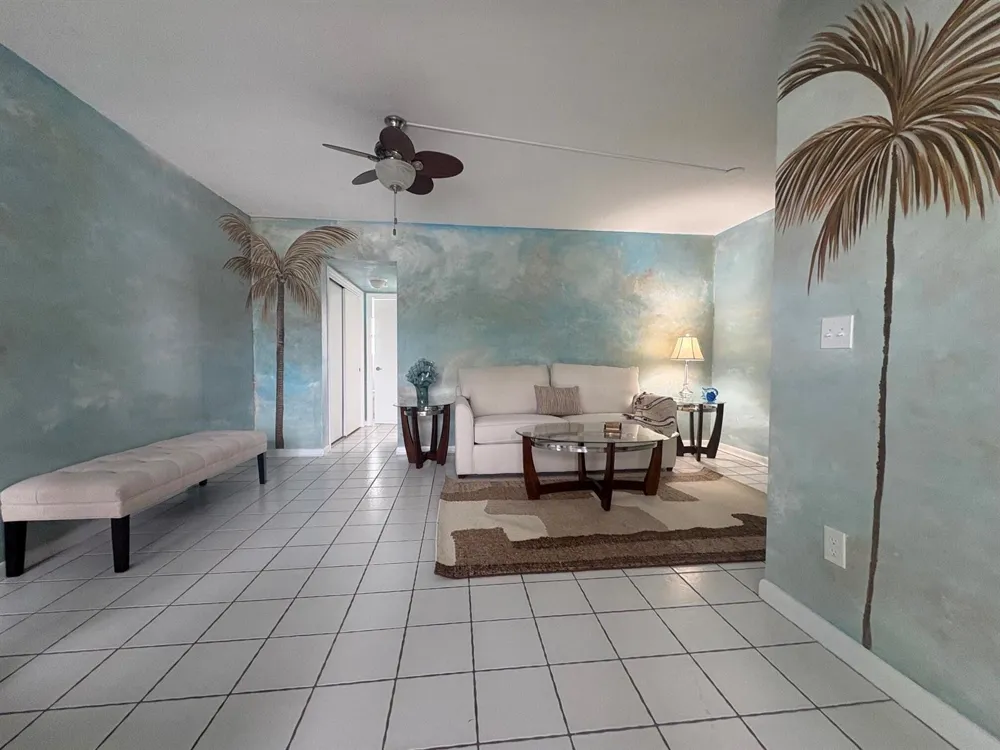 9 BIRCH ROAD #402 Fort Lauderdale, FL 33304