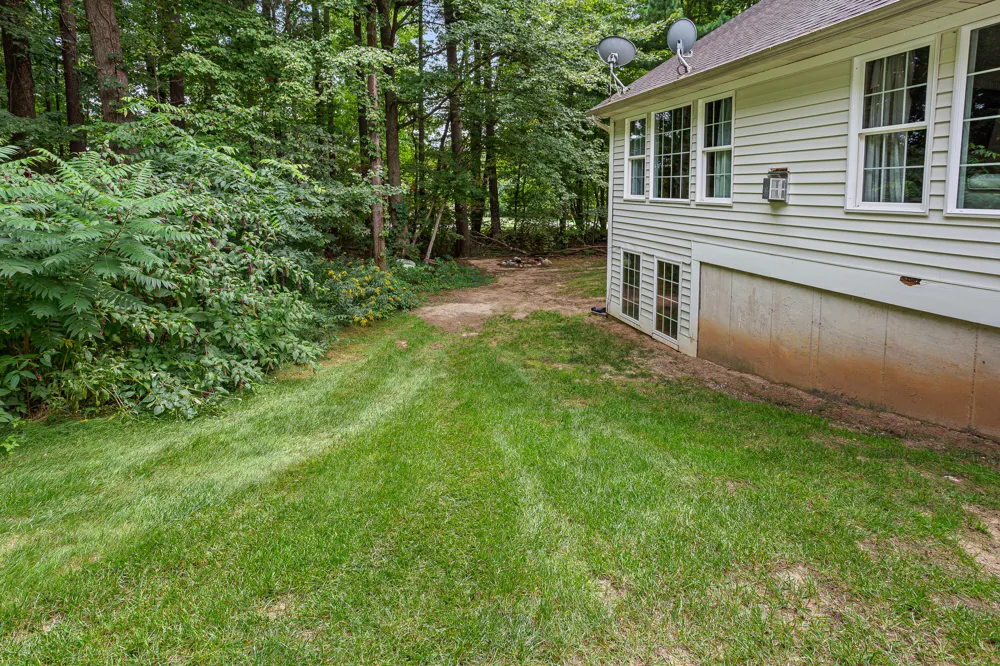 4861 Hidden Hills Circle Howell, MI 48855