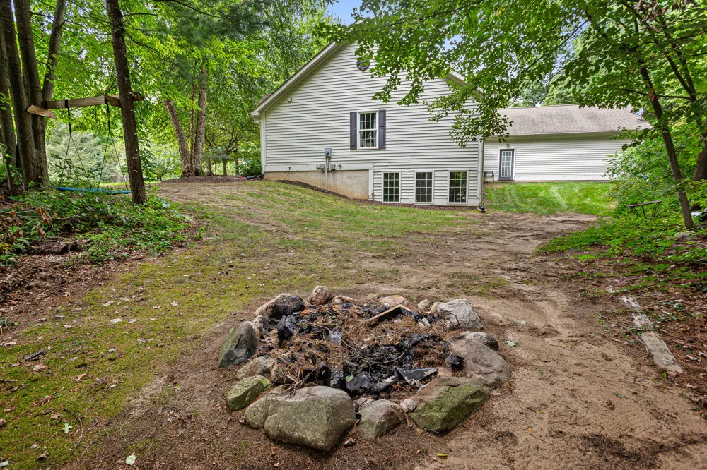 4861 Hidden Hills Circle Howell, MI 48855