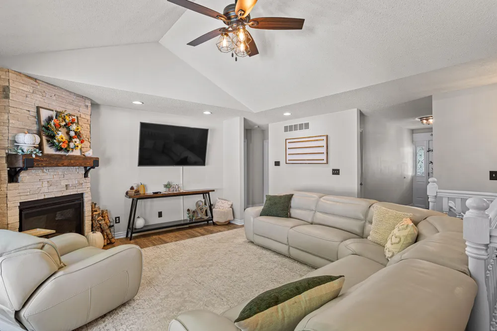 4861 Hidden Hills Circle Howell, MI 48855
