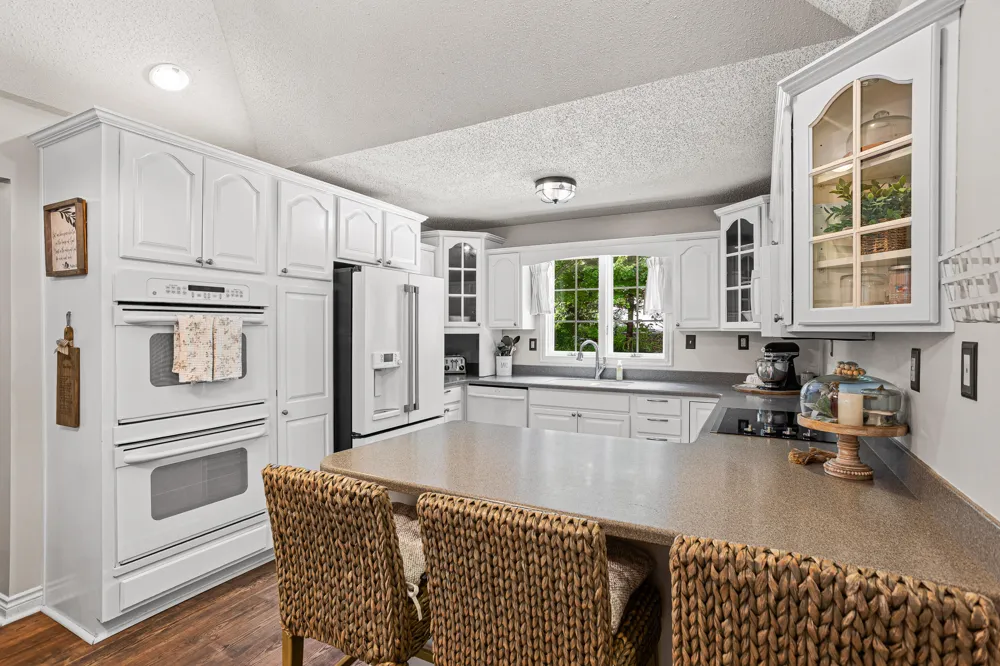 4861 Hidden Hills Circle Howell, MI 48855