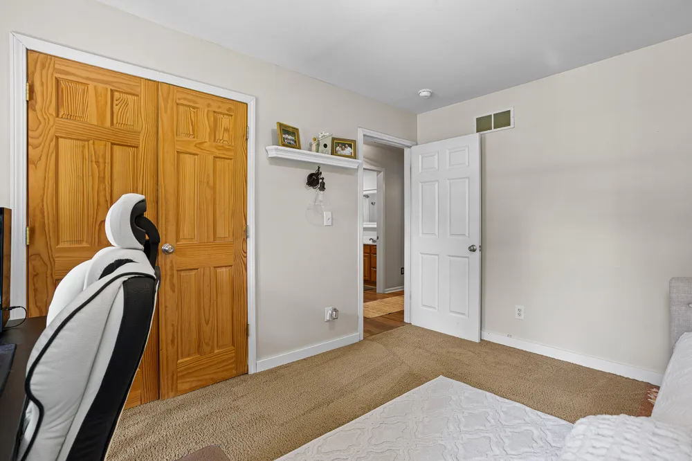 4861 Hidden Hills Circle Howell, MI 48855