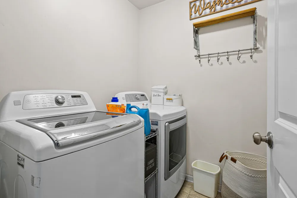 4861 Hidden Hills Circle Howell, MI 48855