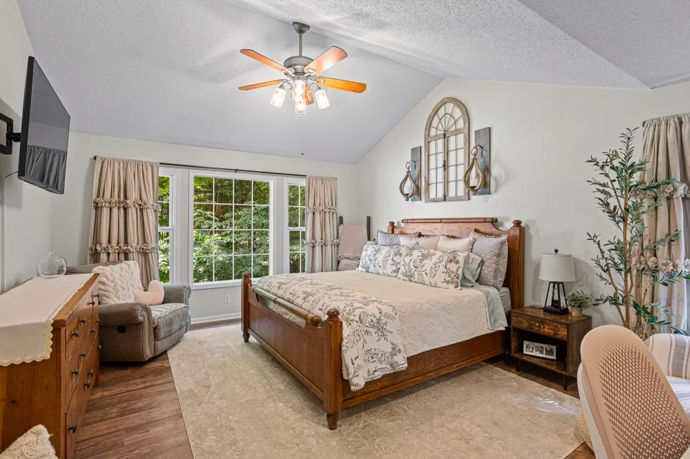4861 Hidden Hills Circle Howell, MI 48855