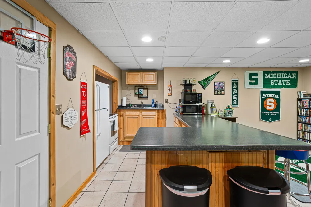 4861 Hidden Hills Circle Howell, MI 48855