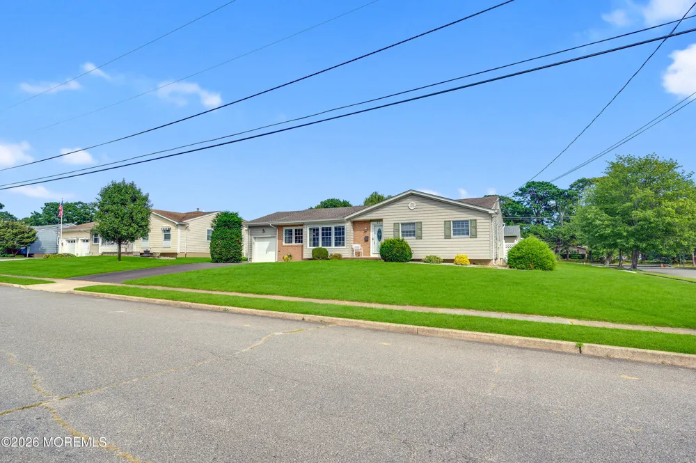 87 Charleson Road Brick, NJ 08724