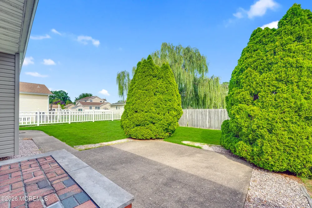 87 Charleson Road Brick, NJ 08724