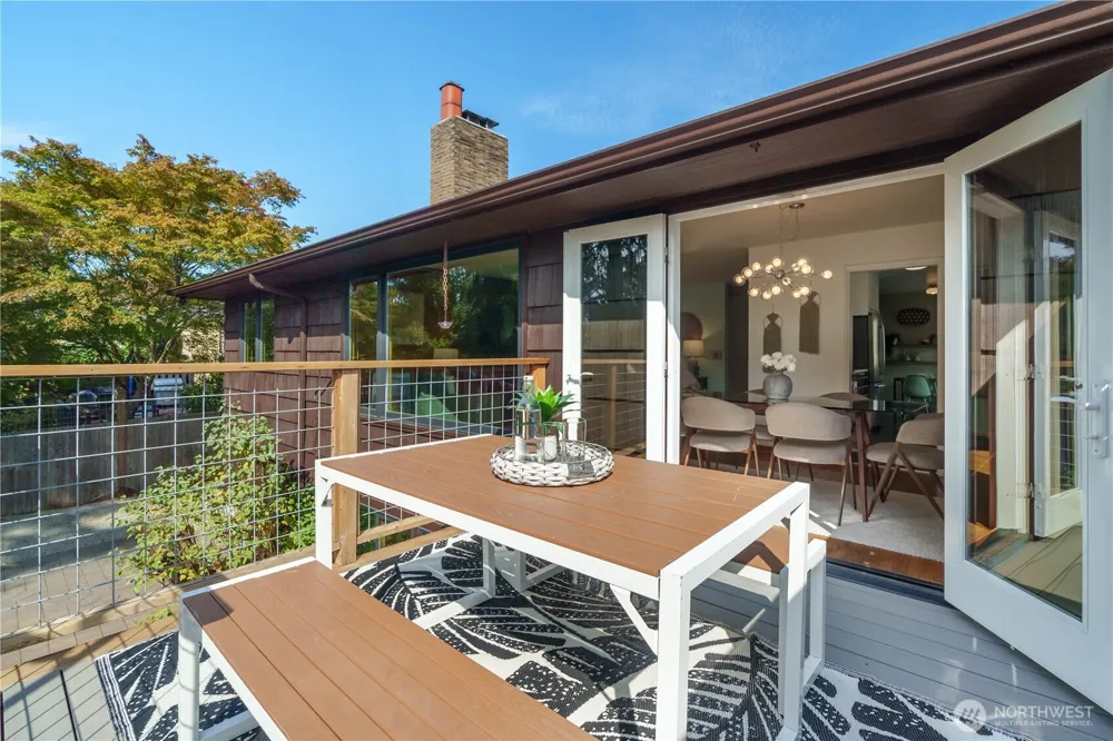 12015 Dayton Avenue Seattle, WA 98133