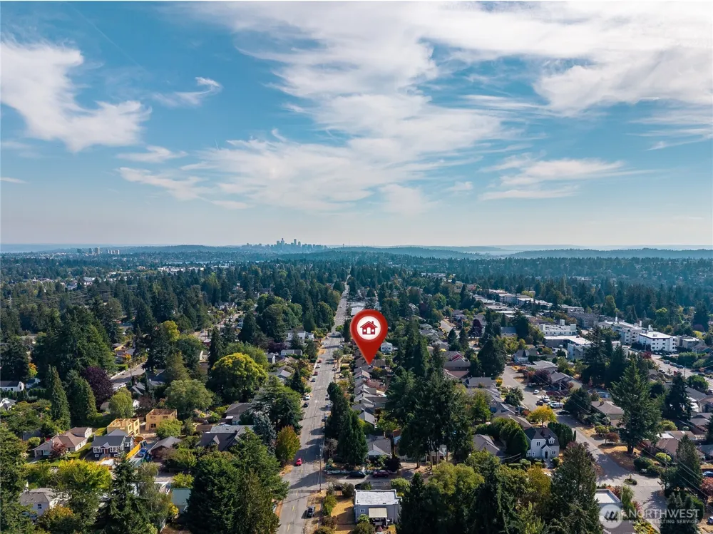 12015 Dayton Avenue Seattle, WA 98133