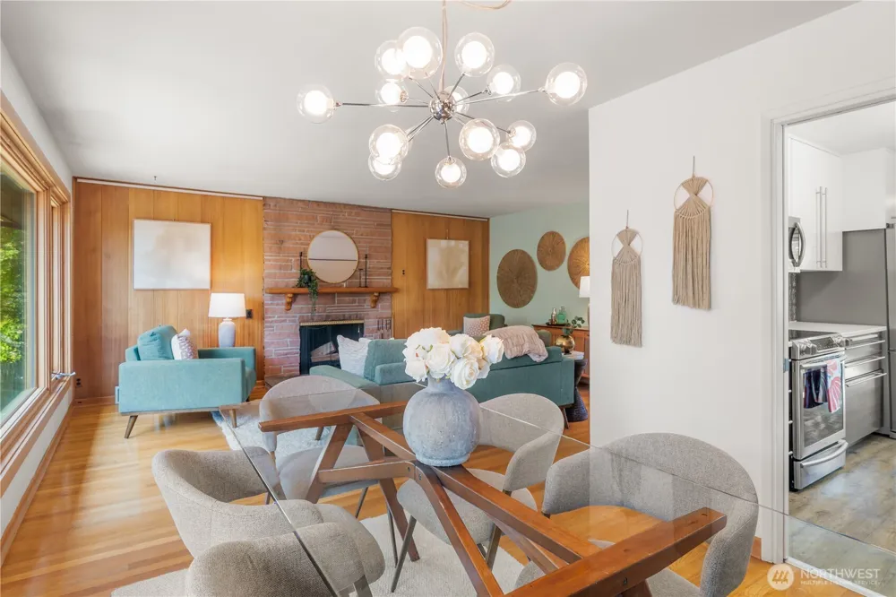 12015 Dayton Avenue Seattle, WA 98133