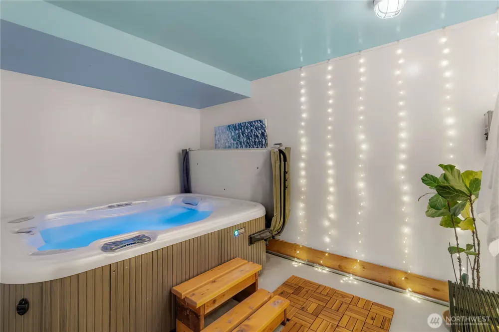 12015 Dayton Avenue Seattle, WA 98133