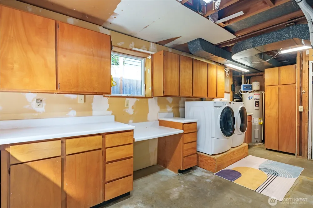 12015 Dayton Avenue Seattle, WA 98133