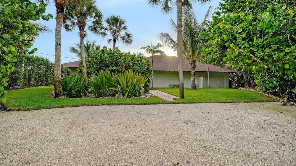 2417 CASEY KEY ROAD Nokomis, FL 34275