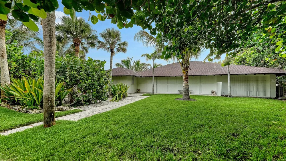 2417 CASEY KEY ROAD Nokomis, FL 34275