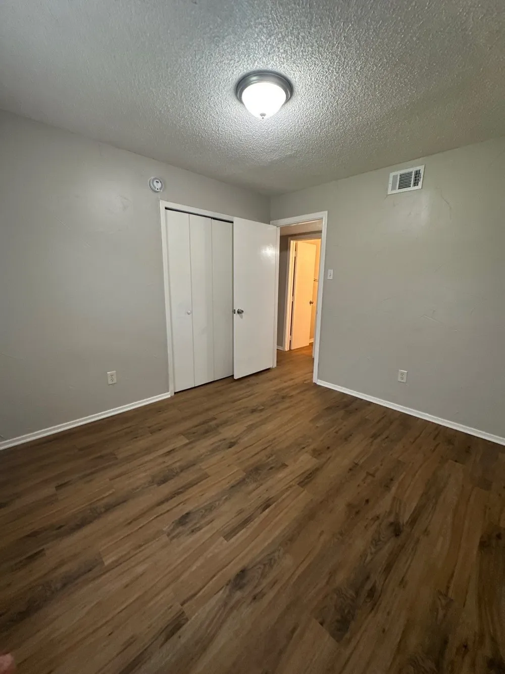 1014 Tulip Trail Mesquite, TX 75149