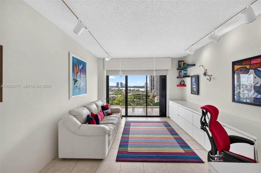 2800 Island Blvd #1202 Aventura, FL 33160