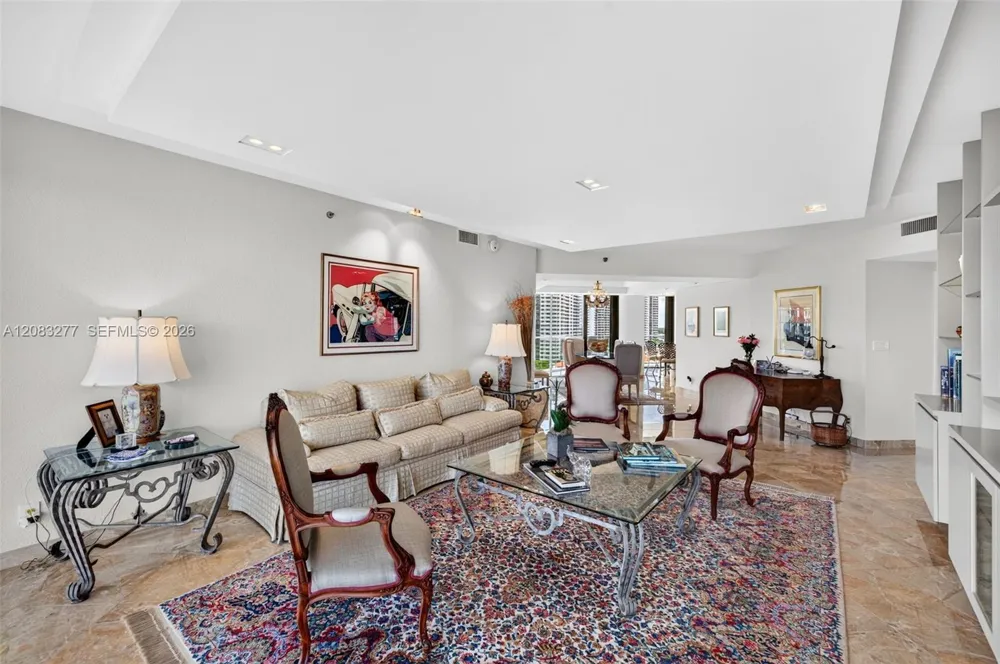 2800 Island Blvd #1202 Aventura, FL 33160