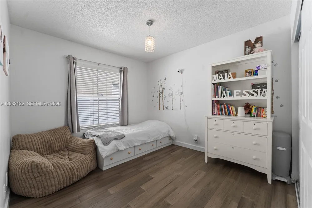 840 Falling Water Rd #840 Weston, FL 33326