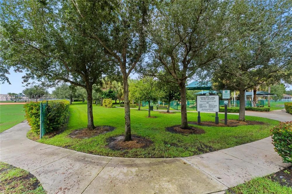 840 Falling Water Rd #840 Weston, FL 33326