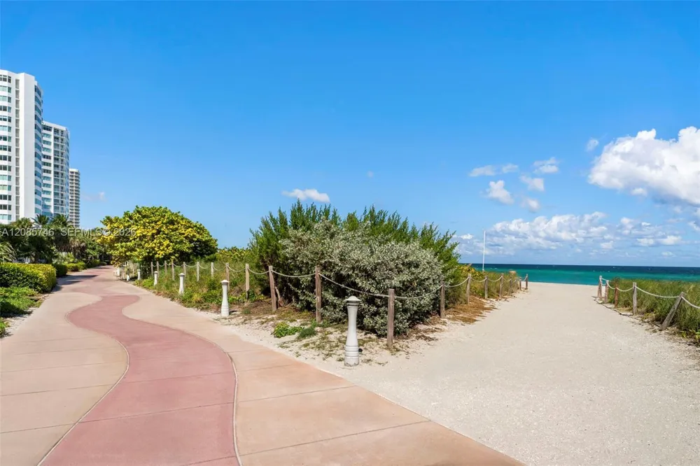 6917 Collins Ave #1203 Miami Beach, FL 33141