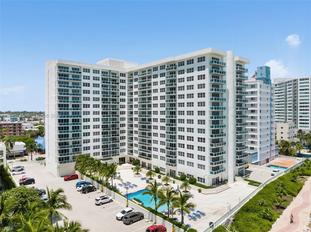 6917 Collins Ave #1203 Miami Beach, FL 33141