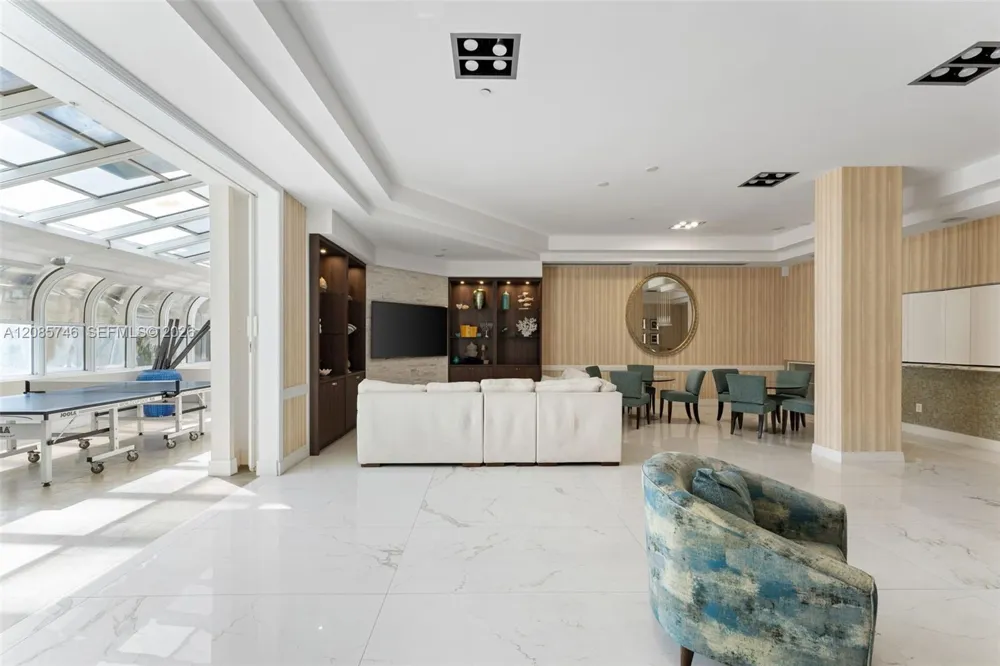 6917 Collins Ave #1203 Miami Beach, FL 33141