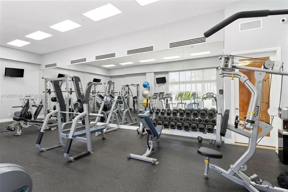 6917 Collins Ave #1203 Miami Beach, FL 33141